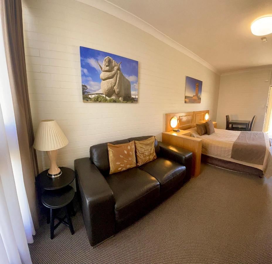 Goulburn Motor Inn Exterior foto